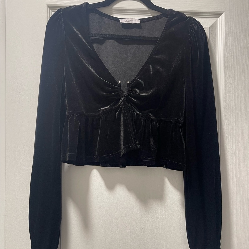 South Moon Under - Abbeline Black Velvet Women's Top